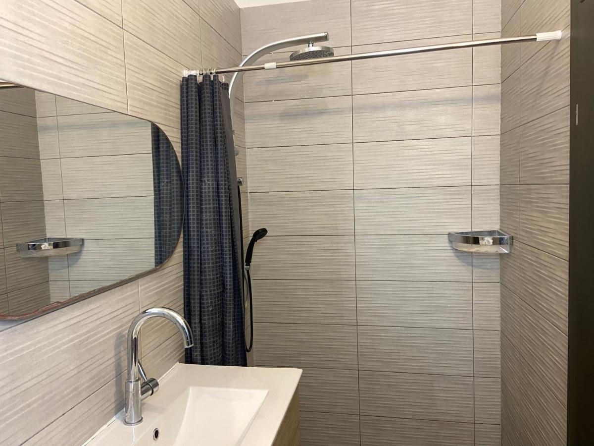 Beauty Apartment 3 Rooms Wi-Fi 네타니아 외부 사진