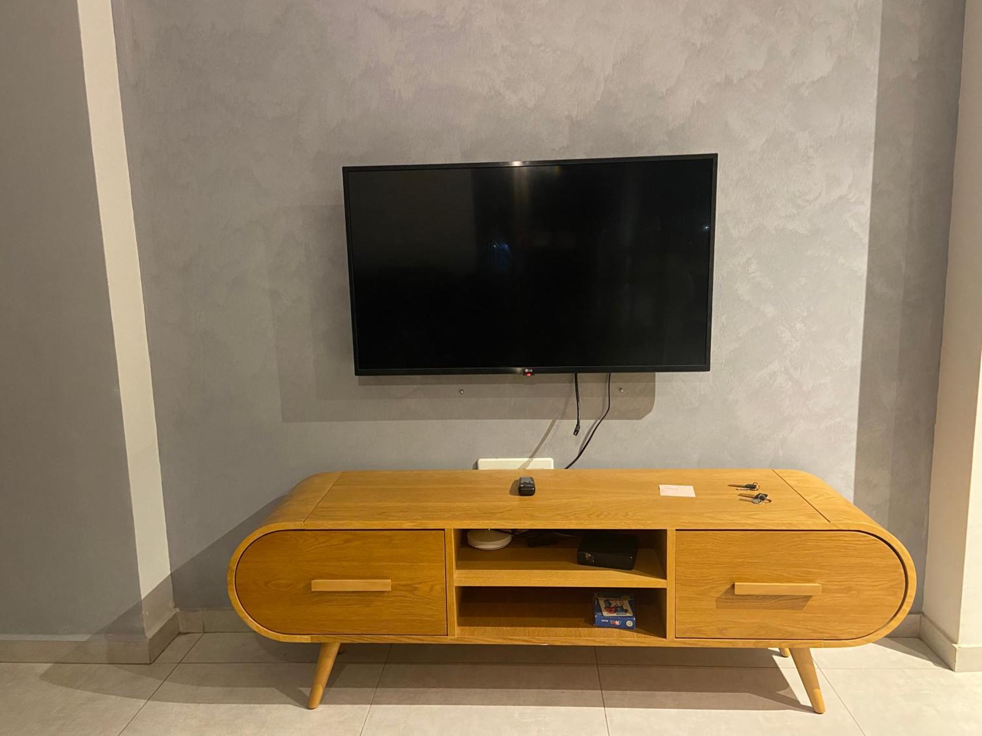 Beauty Apartment 3 Rooms Wi-Fi 네타니아 외부 사진